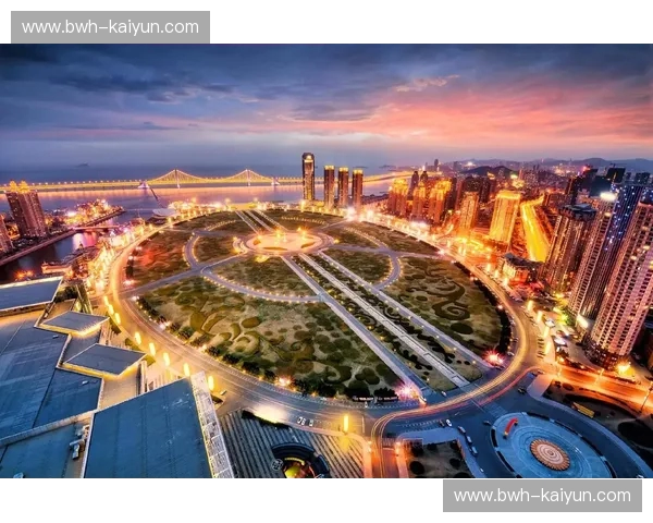 绿茵场上的风云变幻：大连一方与北京的激情碰撞，谁能笑傲山海？